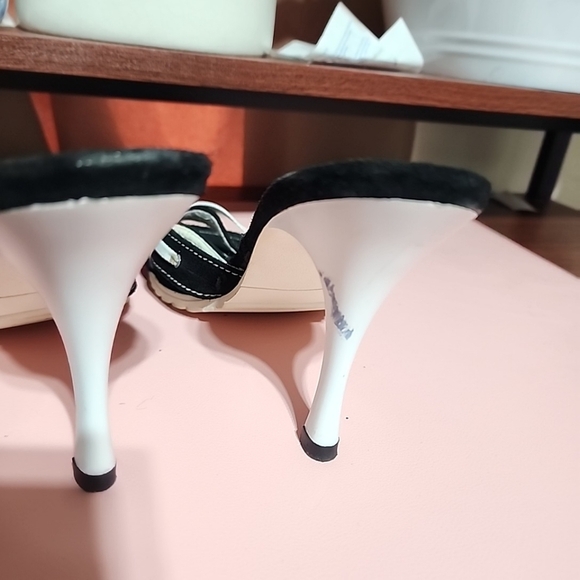 Steve Madden Y2K Suede Heels | Black & White | Size 7 - Picture 7 of 8